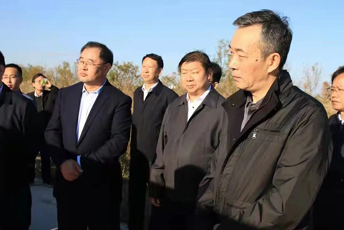 国家发改委、农业部的领导来到3.jpg